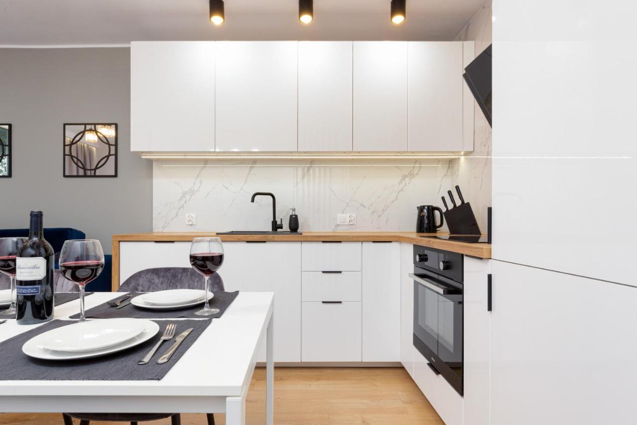 Beautiful Two-Bedroom Apartment Warsaw Bielany By Noclegi Renters 外观 照片