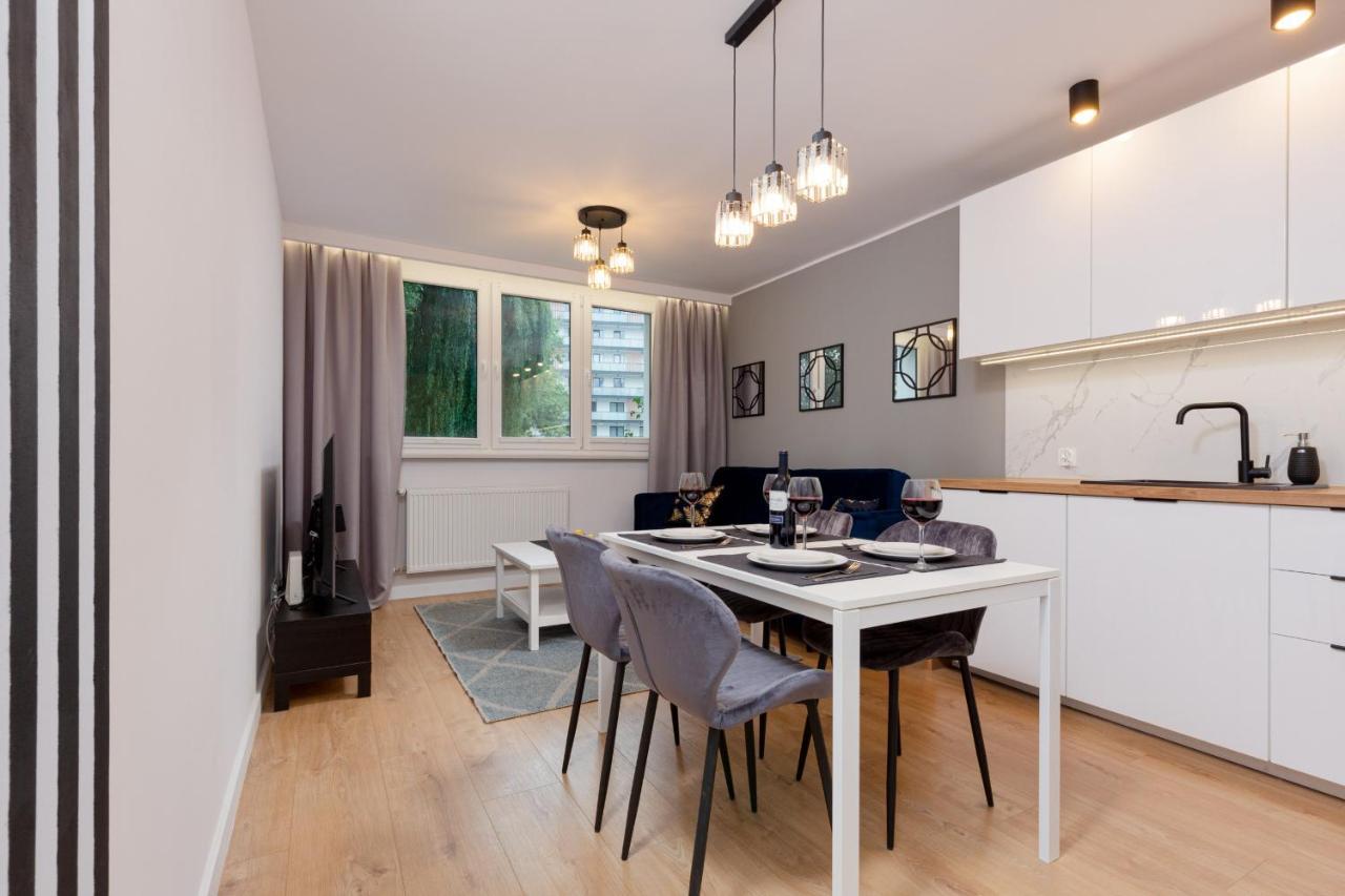 Beautiful Two-Bedroom Apartment Warsaw Bielany By Noclegi Renters 外观 照片